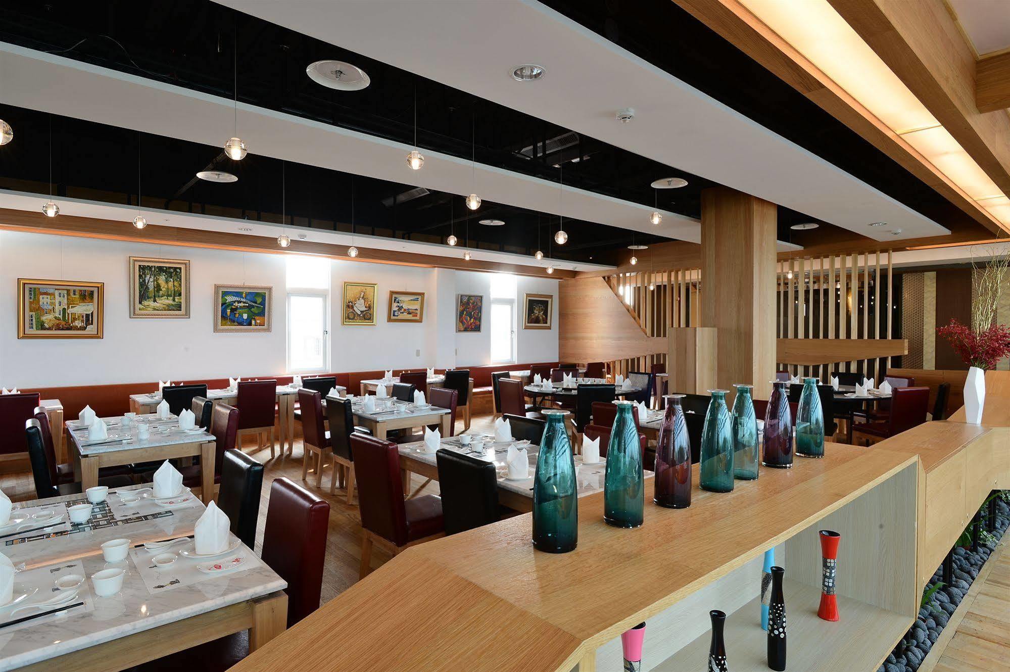 גאושיונג In Young Hotel מראה חיצוני תמונה