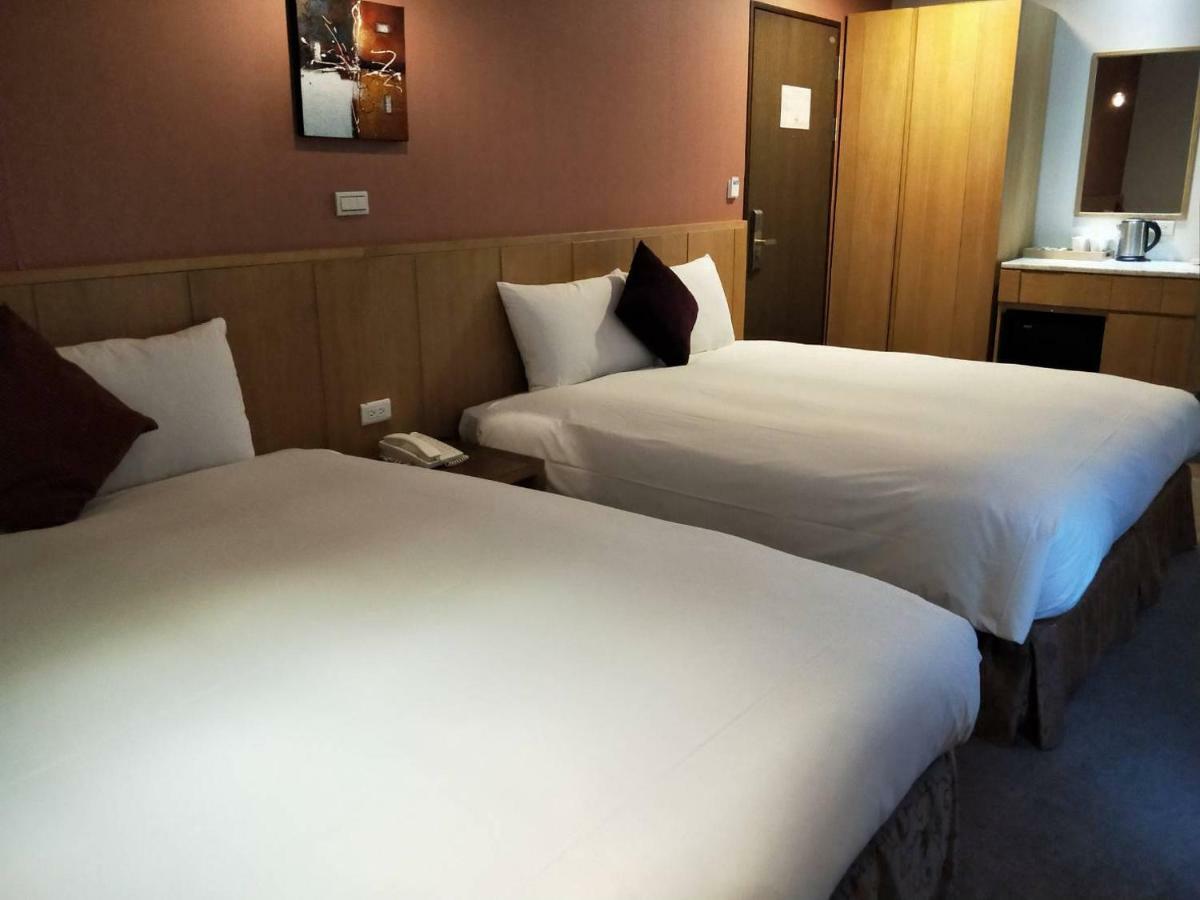 גאושיונג In Young Hotel מראה חיצוני תמונה